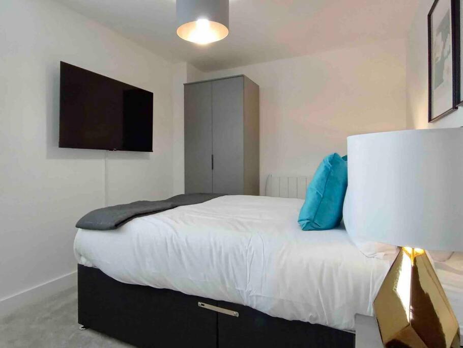 Luxury 2 Bed 2 Bath Flat Near Old Trafford Apartment Manchester Exterior photo